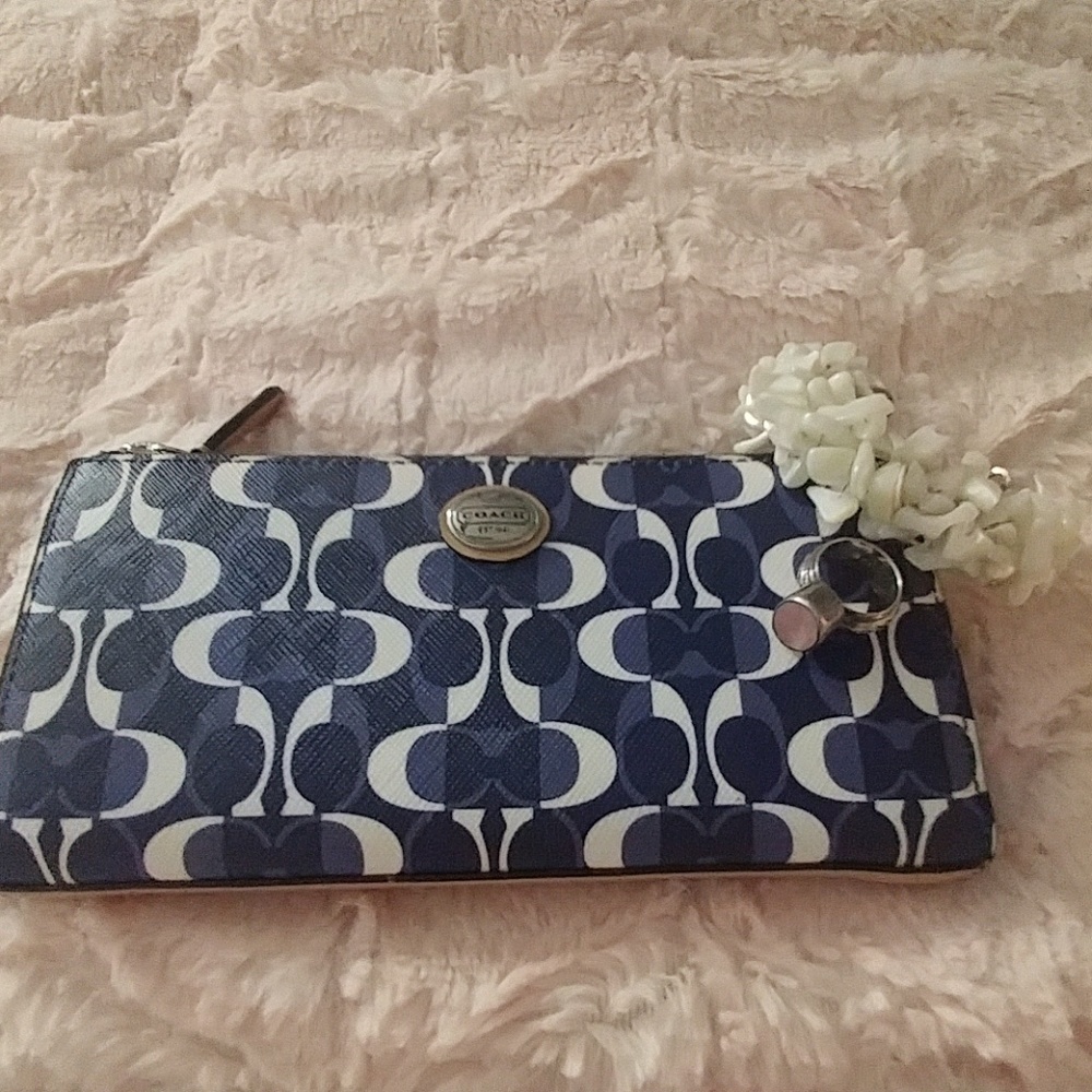 Coach Peyton Classic C Navy Blue Wallet